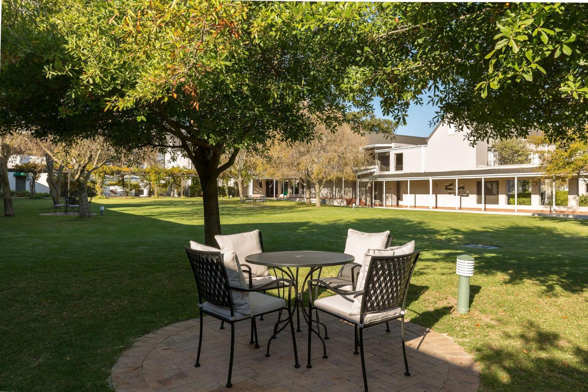 Protea Hotel By Marriott Cape Town Mowbray Buitenkant foto